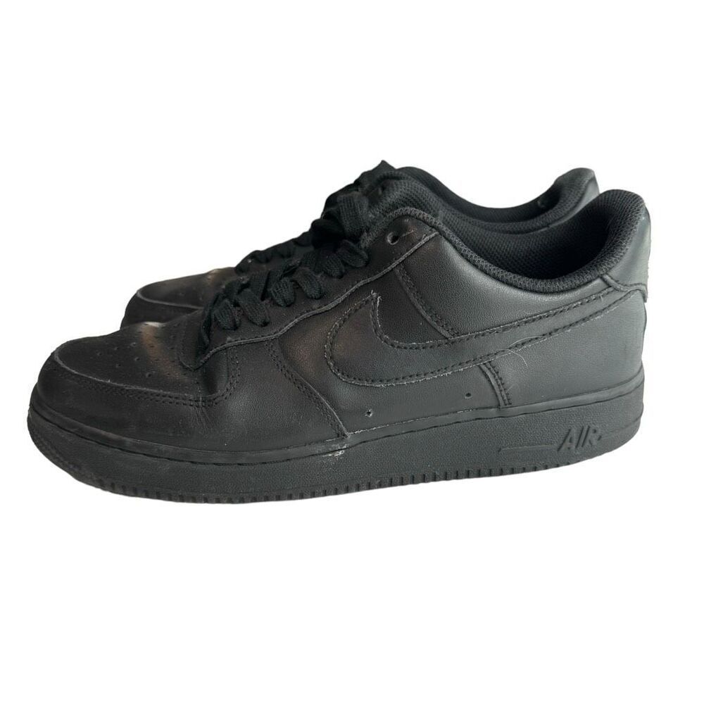 Nike Men’s Air Force 1 Sneaker Triple Black Low Size 9